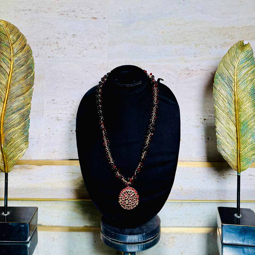 Royal  Neckless