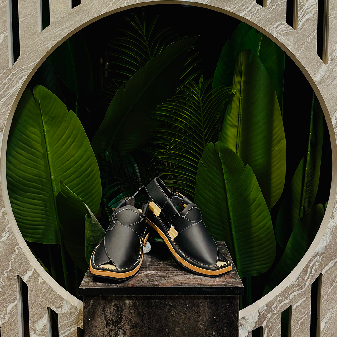 Cut shape  Zalmi chappal Round 702 (4th)