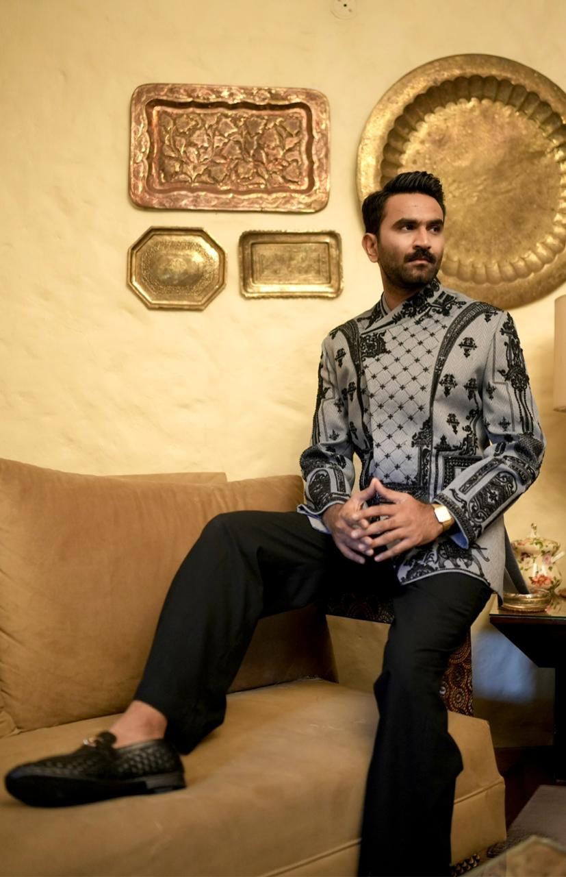 Jamawar Prince Coat w/ Hand Work for Men 01