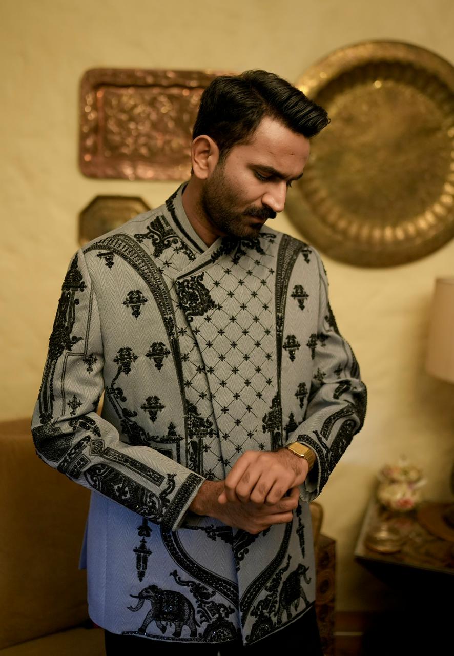 Jamawar Prince Coat w/ Hand Work for Men 01