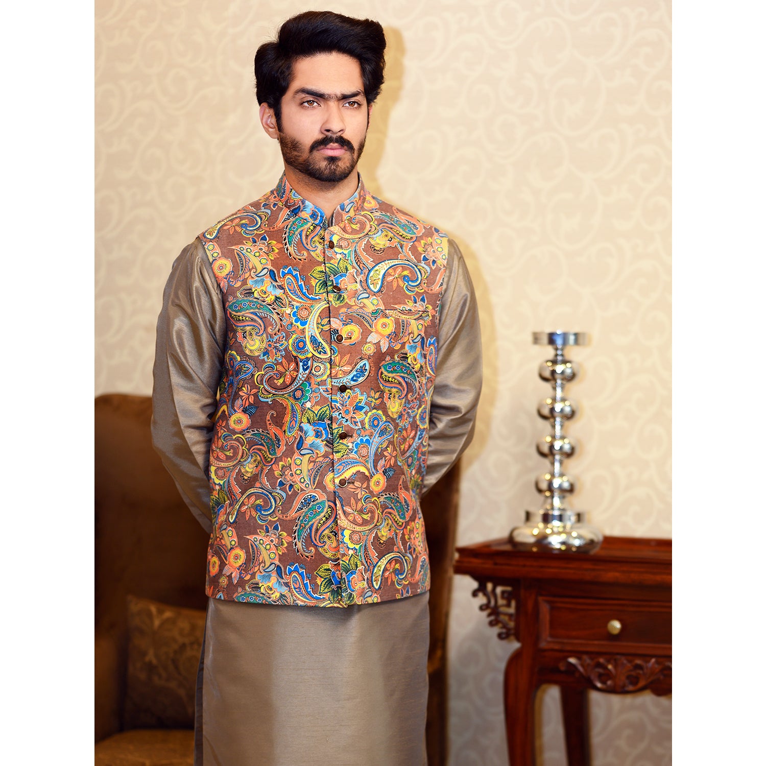 Lightweight Corduroy Waistcoat For Men – Signature Line